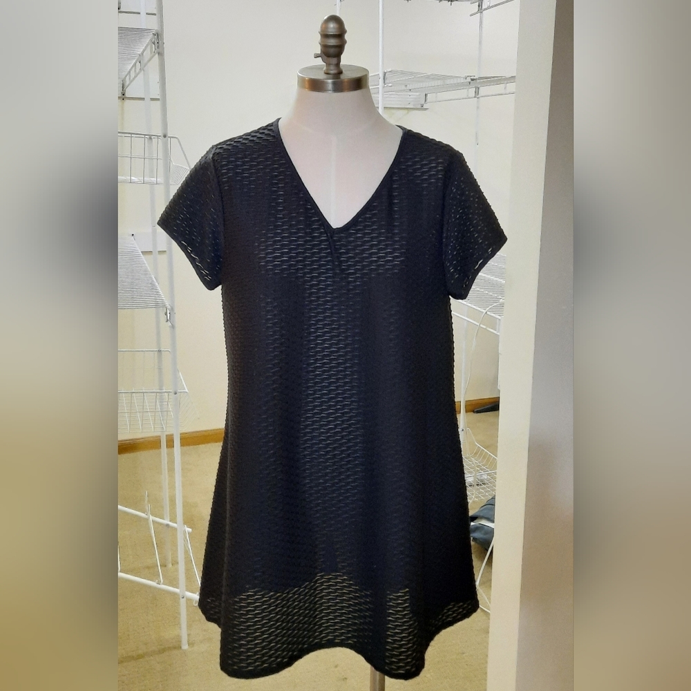 Le Cove Black Swimsuit Cover-up, Size Large.
